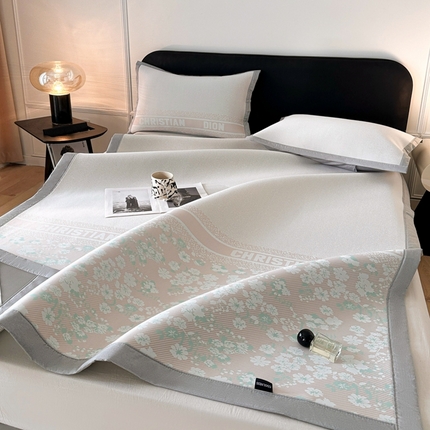 慕尚家纺 2025春夏新款凉感冰丝提花凉席三件套 花艺 红绿