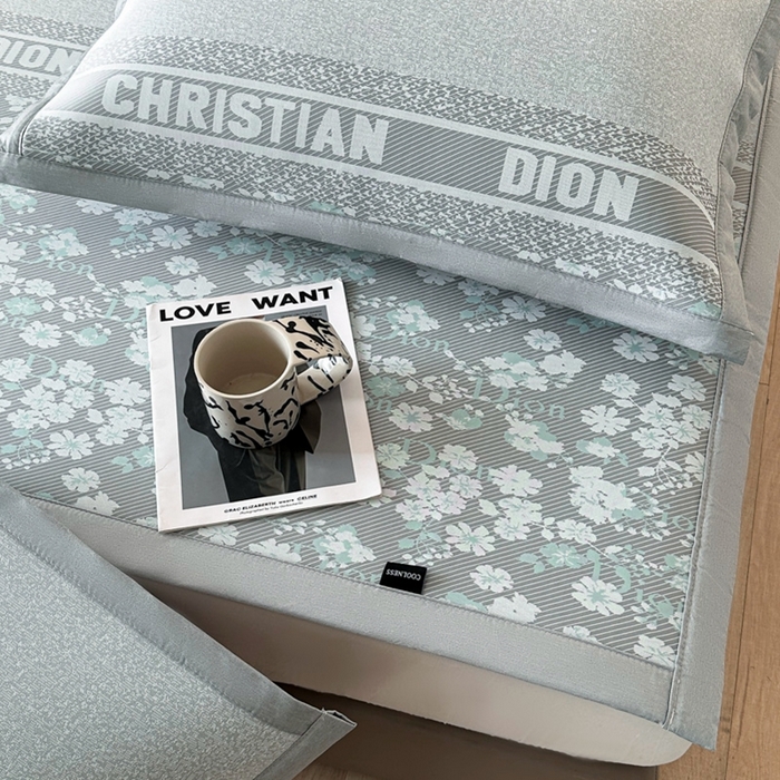 91家纺网 家纺一手货源 找家纺 慕尚家纺 2025春夏新款凉感冰丝提花凉席三件套 花艺 灰绿