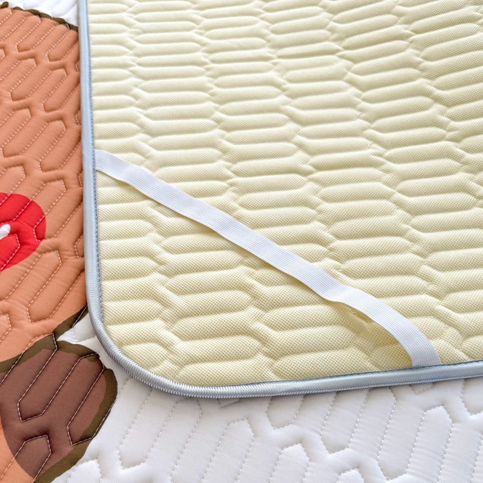 91家纺网 家纺一手货源 找家纺 希廷顿 2025新款大版印花乳胶凉席三件套 卡皮巴拉