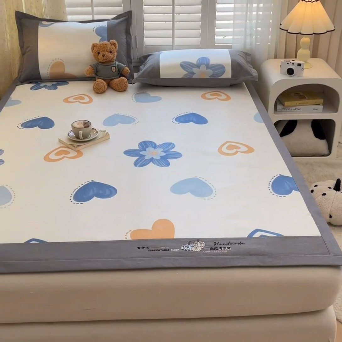 91家纺网 家纺一手货源 找家纺 阿亮家居 2025新款印花冰藤席凉席 小兰花