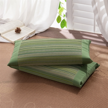 91家纺网 家纺一手货源 找家纺 （总）仁宇枕业 2025新款清爽夏凉透气吸湿排汗枕天然蔺草宫廷系列抱睡枕头枕芯