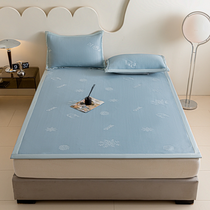 91家纺网 家纺一手货源 找家纺 阿亮家居 2025新款凉席凉豆豆软席床席款 香迪奥-海盐蓝