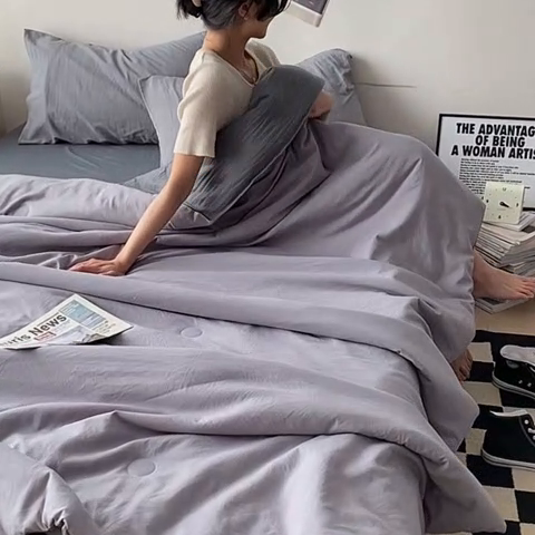 91家纺网 家纺一手货源 找家纺 益多眠 2026新款水洗棉夏被四件套 烟灰+深灰