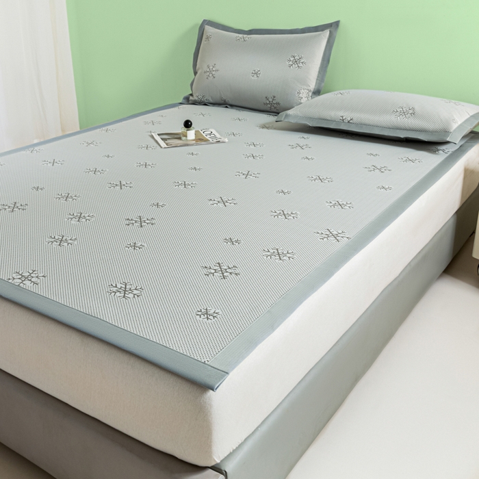 91家纺网 家纺一手货源 找家纺 阿亮家居 2025新款凉席碳光席冰丝席三件套 雪花-灰色