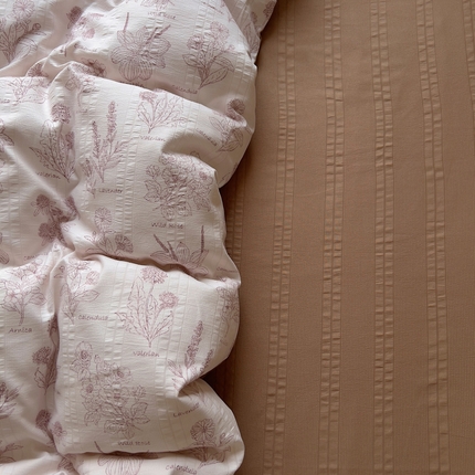 91家纺网 家纺一手货源 找家纺 王朝国际 2025新款皱皱棉印花四件套 曼陀罗