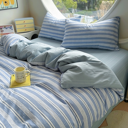 王朝国际 2025新款皱皱棉印花四件套 蓝条