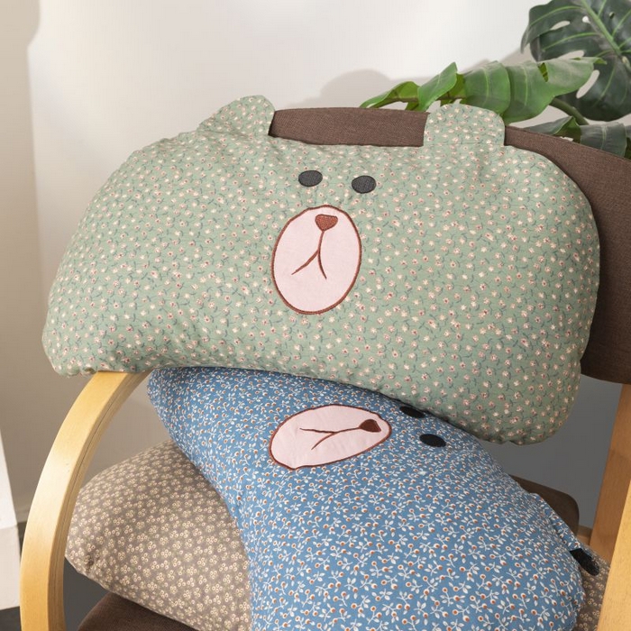 91家纺网 家纺一手货源 找家纺 露函家居 2025新款全棉刺绣款布朗熊荞麦枕枕头枕芯 布朗熊-浅蓝