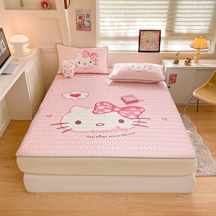 91家纺网 家纺一手货源 找家纺 （总）金爱家 2025新款三丽鸥乳胶凉席大版床笠款