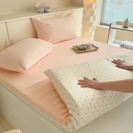 91家纺网 家纺一手货源 找家纺 眠博士 2025新款A类学生床全棉华夫格床垫套 全棉华夫格床垫套 嫩玉粉