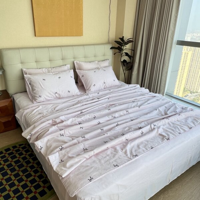 91家纺网 家纺一手货源 找家纺 棉生活家纺 2025新款ins小清新水洗冰丝夏被四件套 蜜桃乌龙 粉