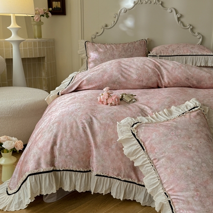 巧玲珑 2025新款法式蕾丝印花60支进口长绒棉四件套 繁花似锦-粉