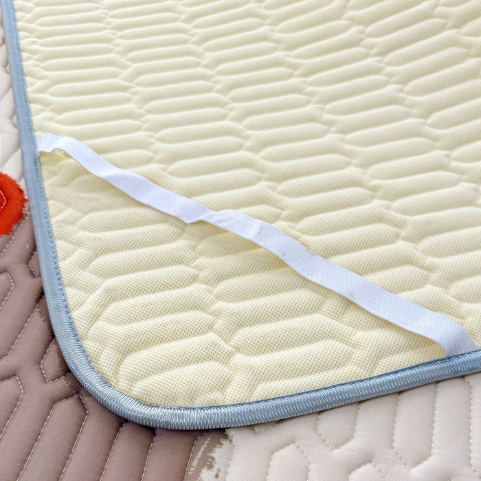 91家纺网 家纺一手货源 找家纺 希廷顿 2025新款大版印花乳胶凉席三件套 猫咪画家