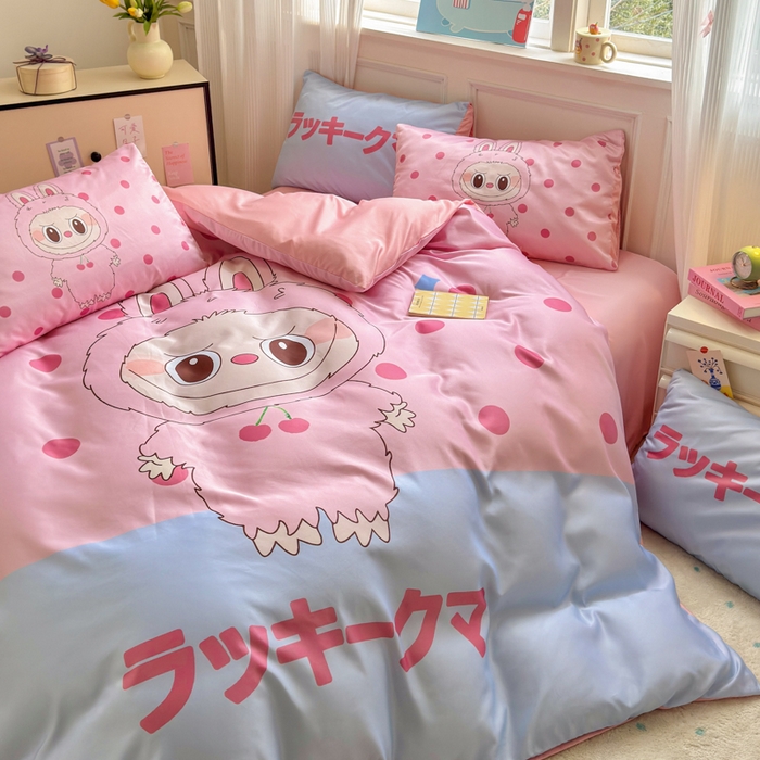 91家纺网 家纺一手货源 找家纺 摩卡（乐趣） 2025新款水洗真丝数码印花卡通兔系列四件套 布丁兔