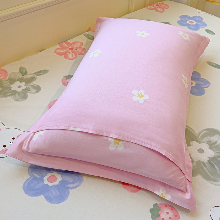 91家纺网 家纺一手货源 找家纺 拾物记 2025新款A类无荧光全喷气全棉12868单枕套 花间小兔