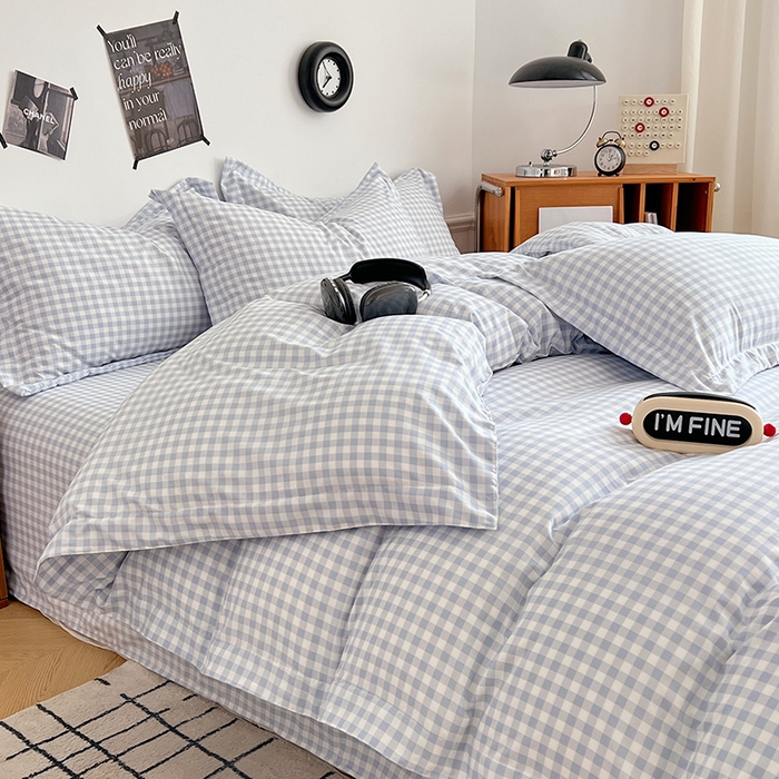 91家纺网 家纺一手货源 找家纺 罗菲尼酒店用品 2025新款磨毛亲肤飞边款四件套 蓝白小格