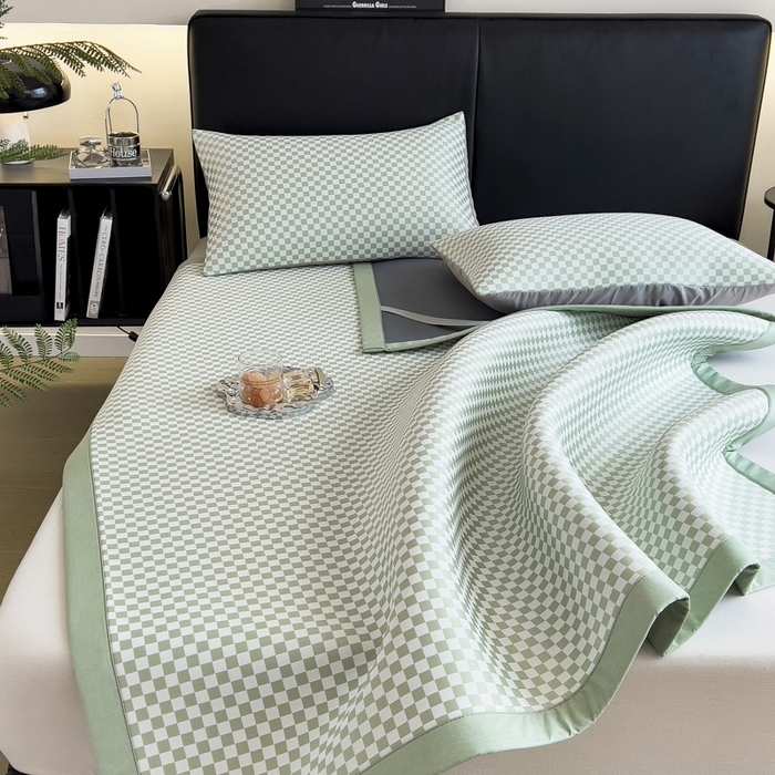91家纺网 家纺一手货源 找家纺 慕尚家纺 2025春夏新款凉感冰丝提花凉席三件套 提花席 棋盘格绿