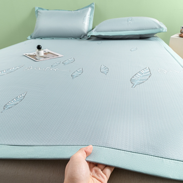 91家纺网 家纺一手货源 找家纺 阿亮家居 2025新款凉席碳光席冰丝席三件套 叶语芊芊-绿