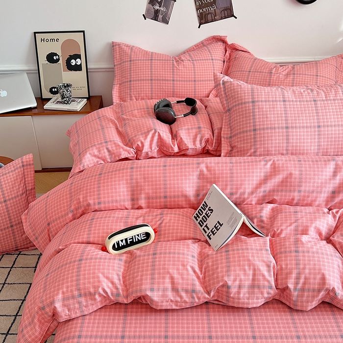 91家纺网 家纺一手货源 找家纺 罗菲尼酒店用品 2025新款磨毛亲肤飞边款四件套 时尚粉格