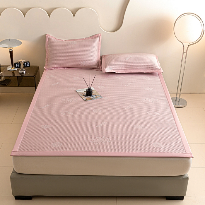 91家纺网 家纺一手货源 找家纺 阿亮家居 2025新款凉席凉豆豆软席床席款 香迪奥-樱花粉