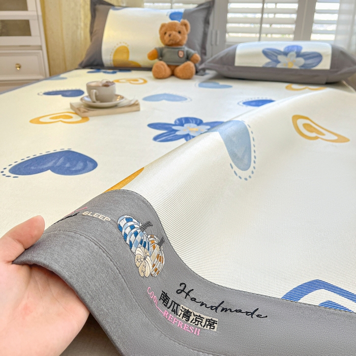 91家纺网 家纺一手货源 找家纺 阿亮家居 2025新款印花冰藤席凉席 小兰花