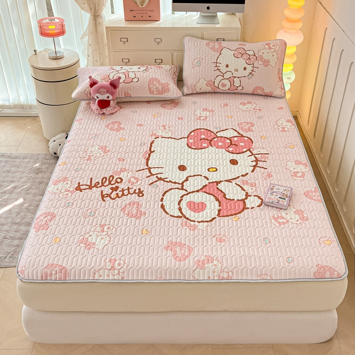 91家纺网 家纺一手货源 找家纺 金爱家 2025新款三丽鸥乳胶凉席大版床笠款 床笠款凉席-爱心kt