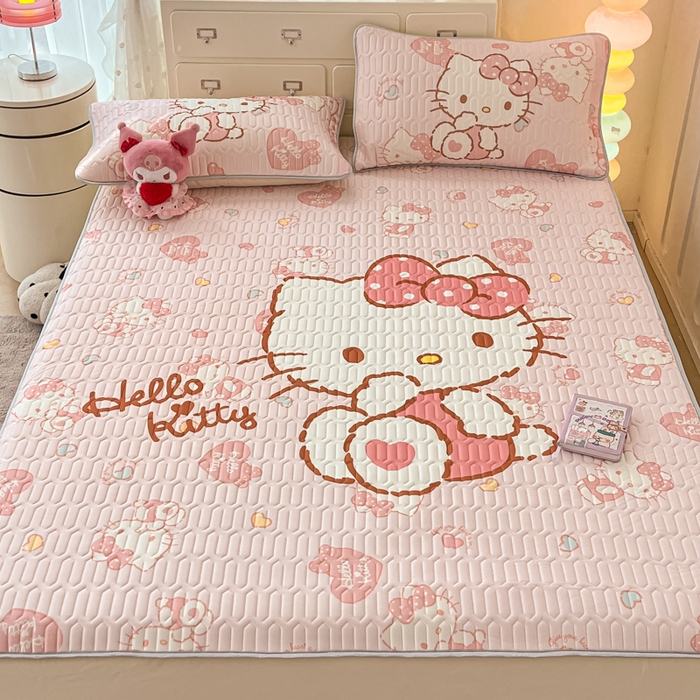 91家纺网 家纺一手货源 找家纺 金爱家 2025新款三丽鸥乳胶凉席大版床笠款 床笠款凉席-爱心kt