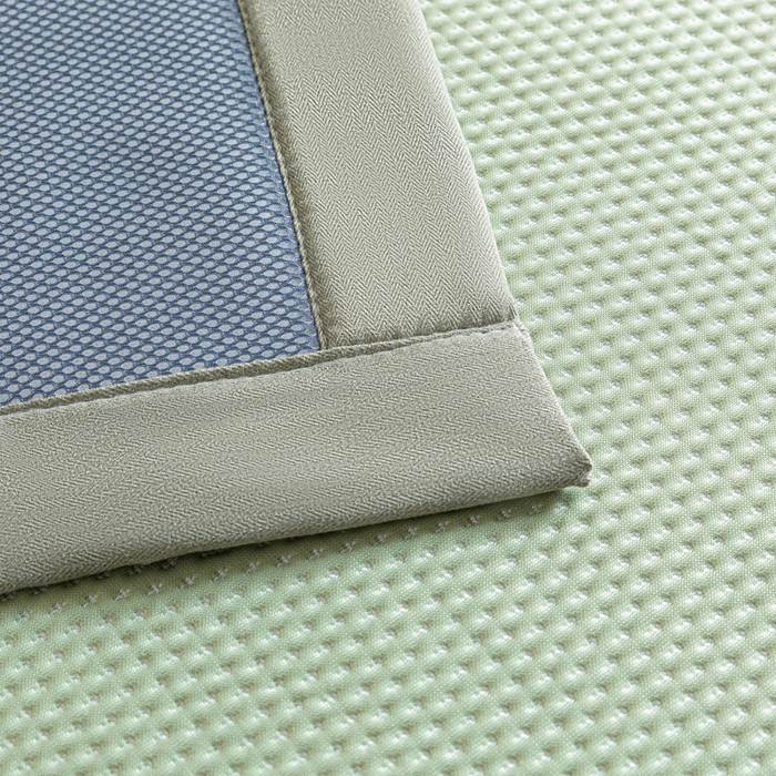 91家纺网 家纺一手货源 找家纺 阿亮家居 2025新款凉席凉豆豆软席床席款 爱丽丝-梵克绿