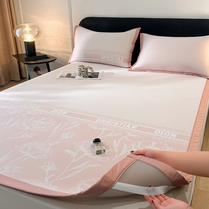 91家纺网 家纺一手货源 找家纺 慕尚家纺 2025春夏新款凉感冰丝提花凉席三件套 水仙 粉