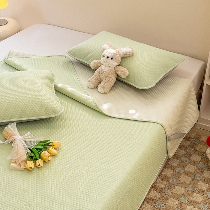 91家纺网 家纺一手货源 找家纺 阿亮家居 2025新款凉席凉豆豆单包边可水席单凉席三件套冰豆豆席 小米粒清新绿床席款