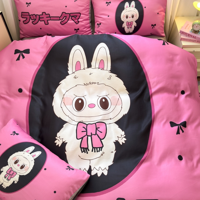 91家纺网 家纺一手货源 找家纺 摩卡（乐趣） 2025新款水洗真丝数码印花卡通兔系列四件套 兔小懒