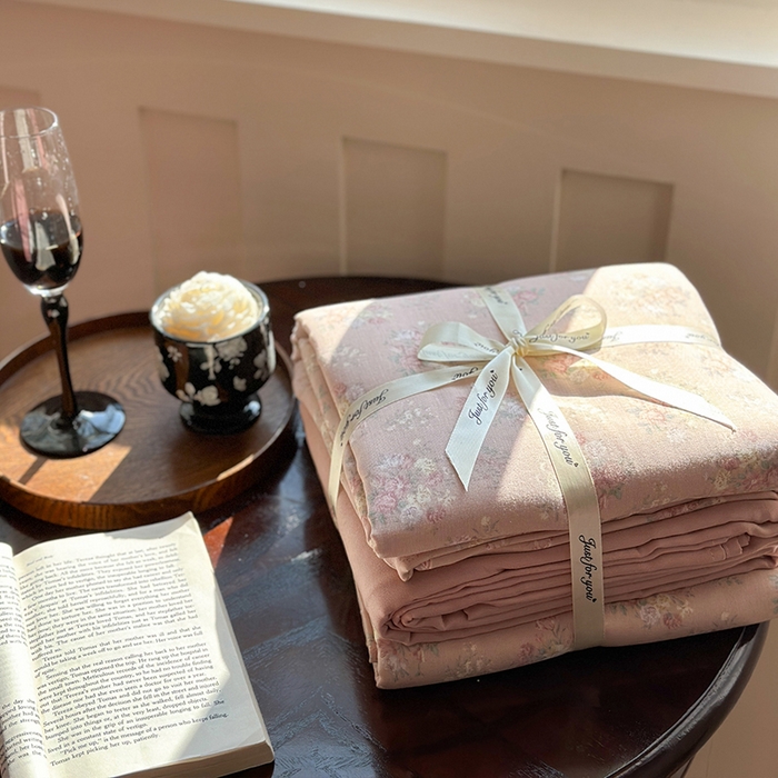 91家纺网 家纺一手货源 找家纺 （总）吉象2025新款全棉双层纱印花四件套 叠拍