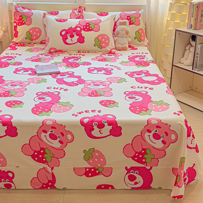 91家纺网 家纺一手货源 找家纺 拾物记 2025新款A类无荧光全喷气全棉12868单床单 草莓堆堆熊