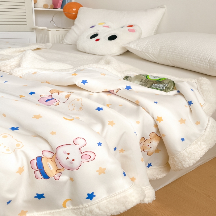 91家纺网 家纺一手货源 找家纺 857家居 2025新款双层针织纱羊羔绒毛毯 动物乐园