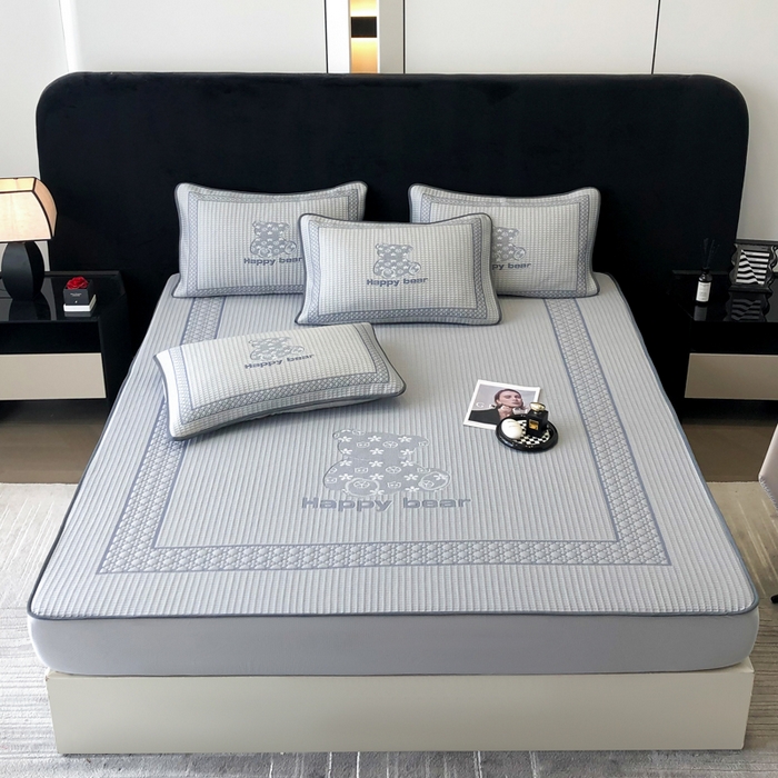 91家纺网 家纺一手货源 找家纺 首尔家纺 2025新款大版凉感丝凉席 快乐熊-高级灰