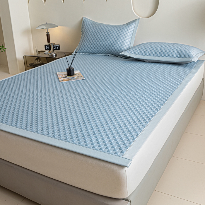 91家纺网 家纺一手货源 找家纺 阿亮家居 2025新款凉席凉豆豆软席床席款 异空间-海盐蓝