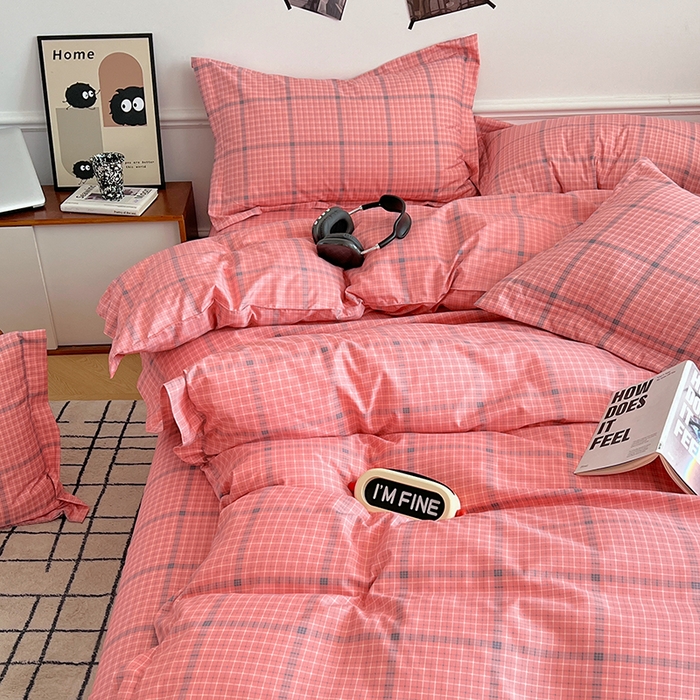 91家纺网 家纺一手货源 找家纺 罗菲尼酒店用品 2025新款磨毛亲肤飞边款四件套 时尚粉格