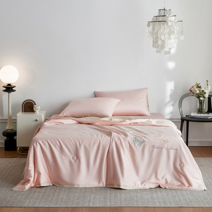 91家纺网 家纺一手货源 找家纺 （总）纪梵茜 2025新款莱赛尔天丝夏被四件套55大豆夏凉被