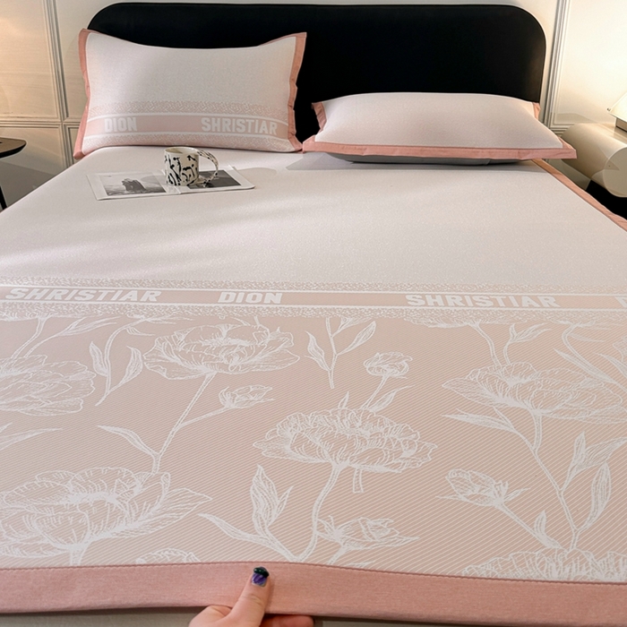 91家纺网 家纺一手货源 找家纺 慕尚家纺 2025春夏新款凉感冰丝提花凉席三件套 水仙 粉