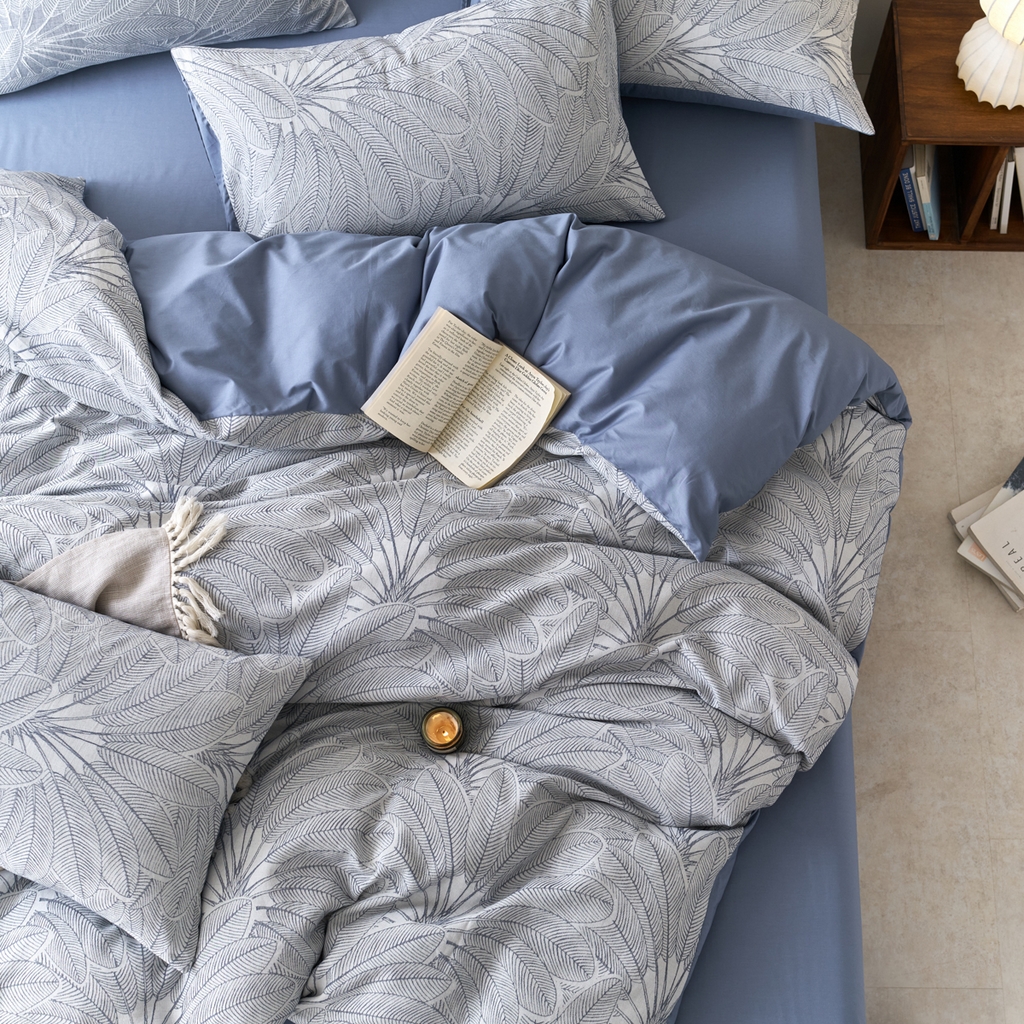 91家纺网 家纺一手货源 找家纺 金丝鸟2025新款全棉纯棉三层纱提花四件套 耶鲁斯蓝