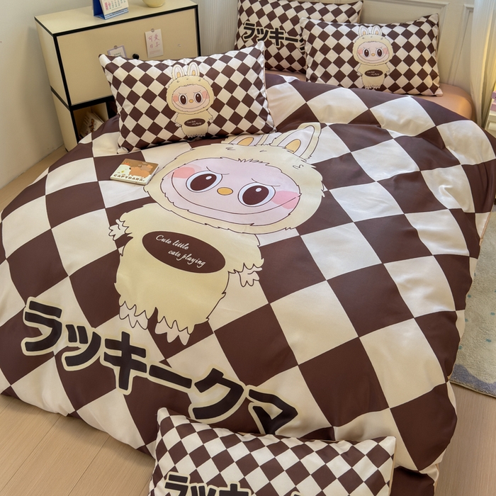 91家纺网 家纺一手货源 找家纺 摩卡（乐趣） 2025新款水洗真丝数码印花卡通兔系列四件套 菱形兔