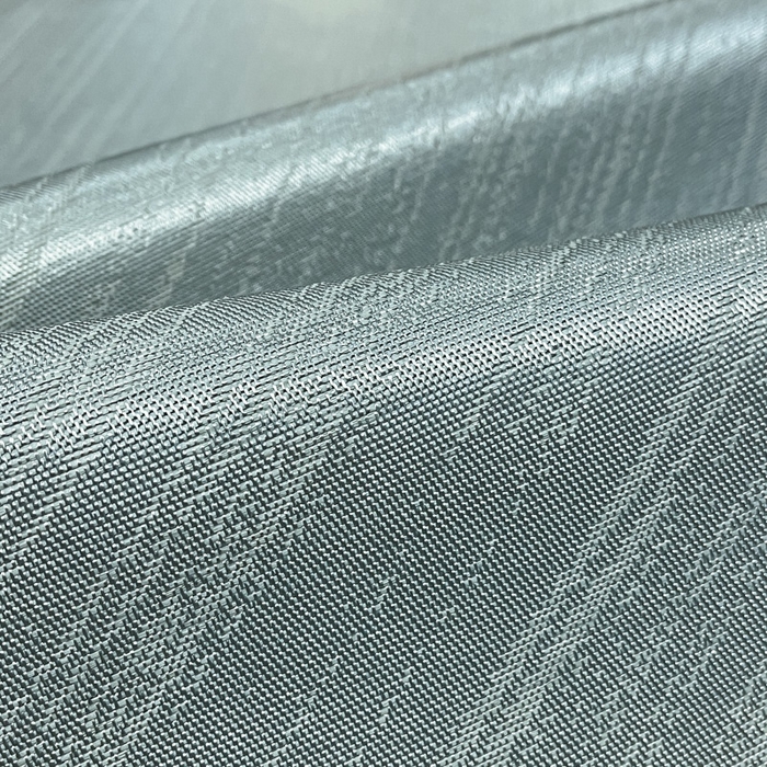 91家纺网 家纺一手货源 找家纺 阿亮家居 2025新款凉席冰丝席三明治宽包边刺绣款粗冰丝凉席 流星雨-灰