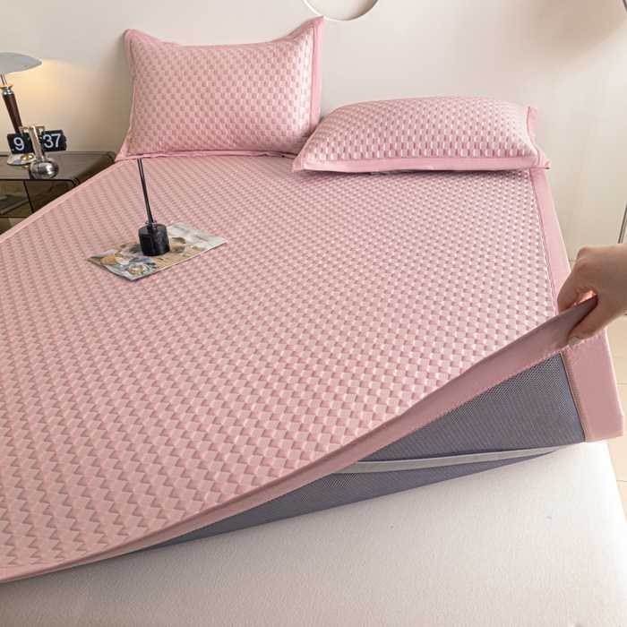 91家纺网 家纺一手货源 找家纺 阿亮家居 2025新款凉席凉豆豆软席床席款 异空间-樱花粉