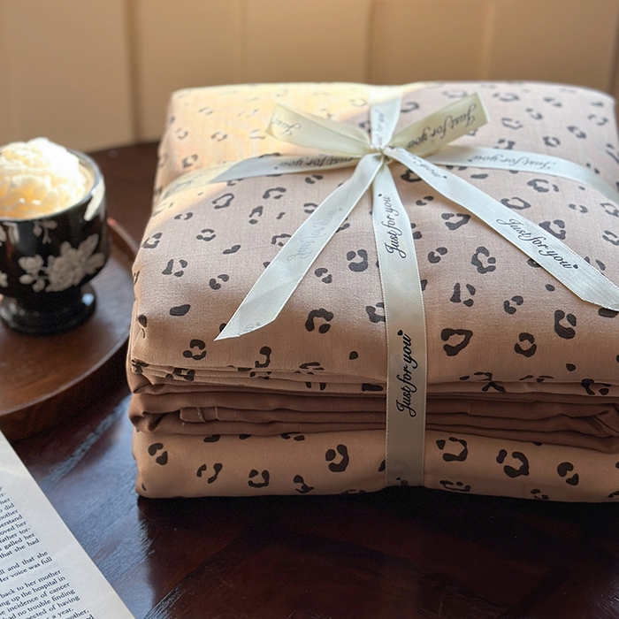 91家纺网 家纺一手货源 找家纺 吉象双层纱叠拍四件套 复古豹纹咖