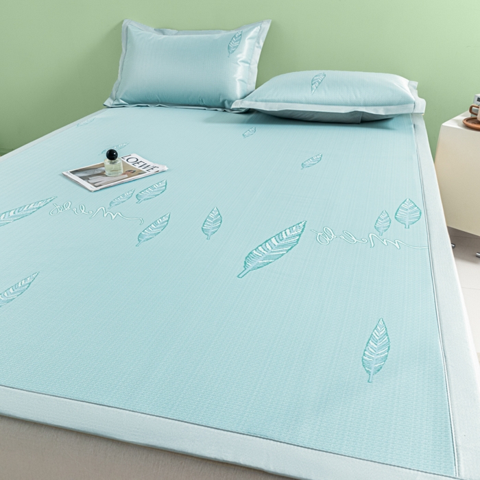 91家纺网 家纺一手货源 找家纺 阿亮家居 2025新款凉席碳光席冰丝席三件套 叶语芊芊