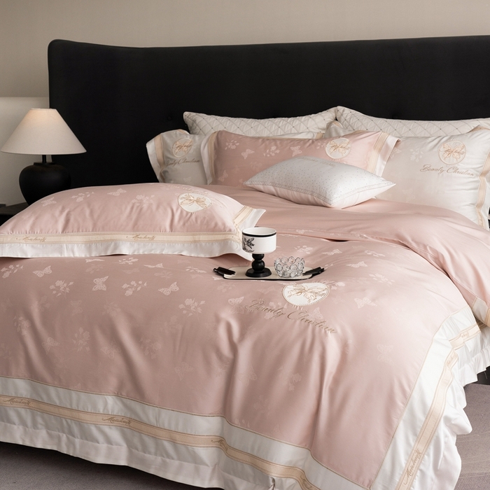 91家纺网 家纺一手货源 找家纺 馨蕊家居 2025春夏新品全棉天丝棉新品四件套 扶摇-初夏粉