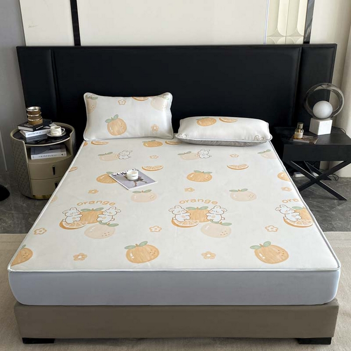 91家纺网 家纺一手货源 找家纺 2025新款印花冰丝凉席反面无纺布 冰丝-床笠款-橙子兔