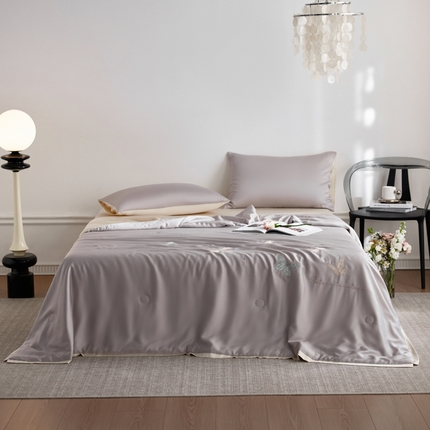 纪梵茜 2025新款莱赛尔天丝夏被四件套-蝶恋 蝶恋-灰色