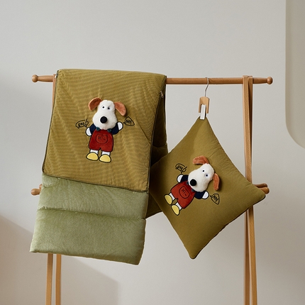 枕芯真意 2025新款灯芯绒可爱立体卡通抱枕被被子被芯 浅苔绿-水洗棉