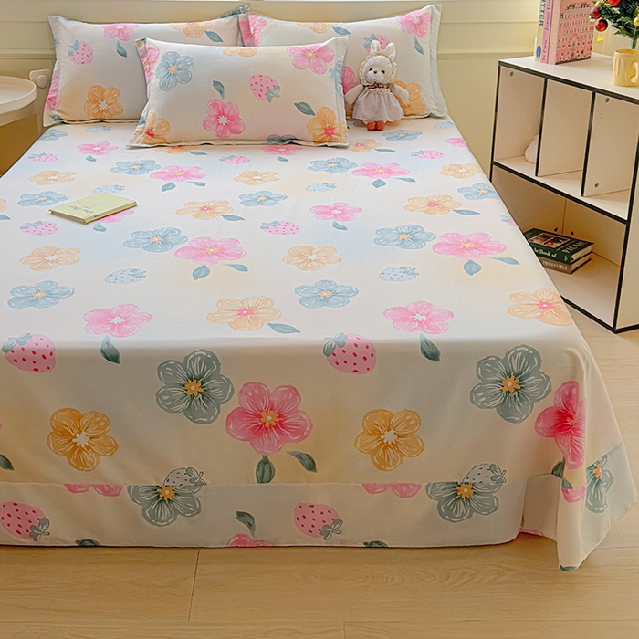 91家纺网 家纺一手货源 找家纺 拾物记 2025新款A类无荧光全喷气全棉12868单床单 茉莉草莓