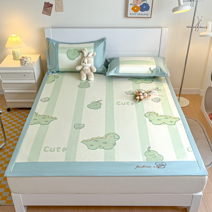 91家纺网 家纺一手货源 找家纺 阿亮家居 2025新款印花冰藤席凉席 小恐龙